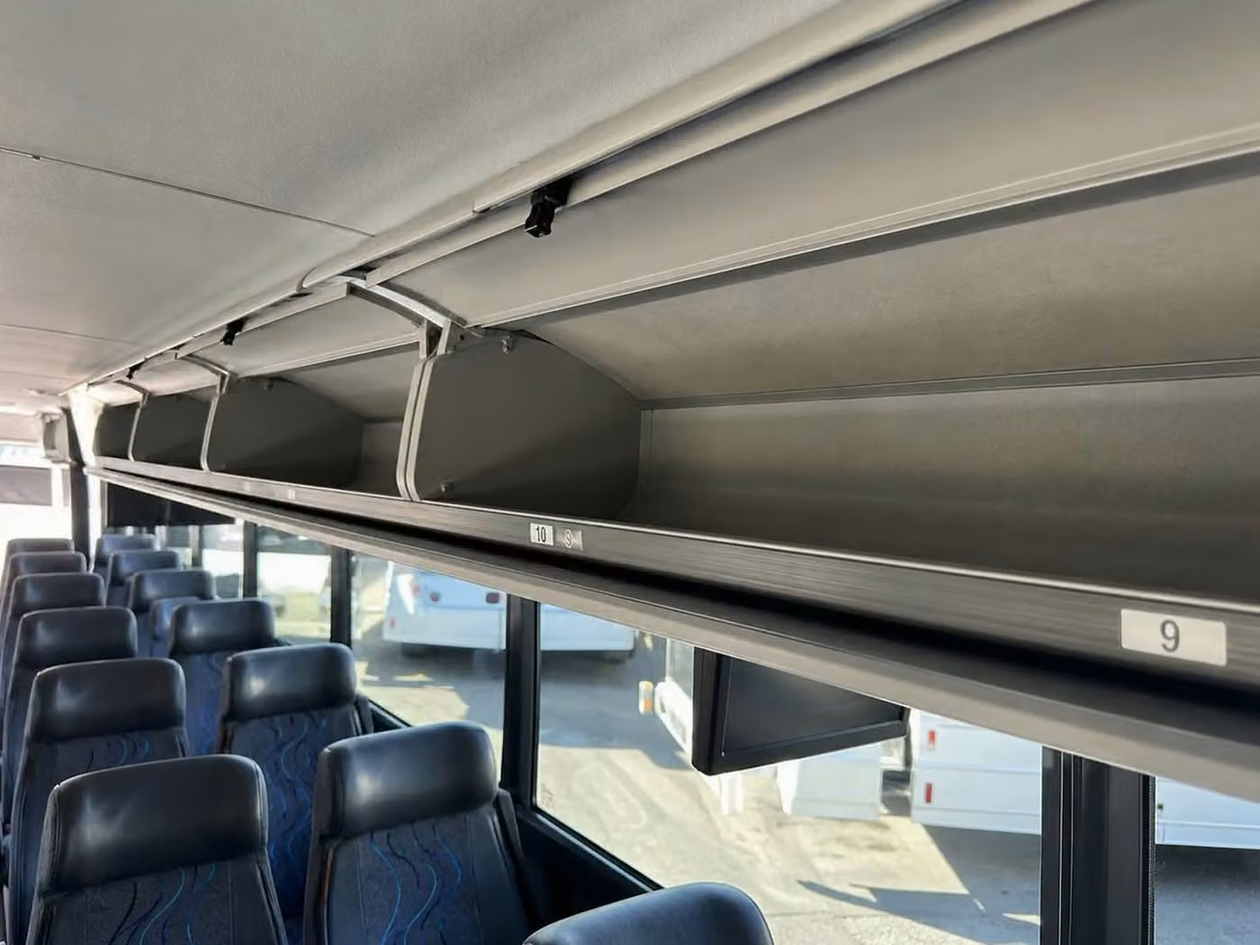 cedar falls 18 passenger minibus overhead storage