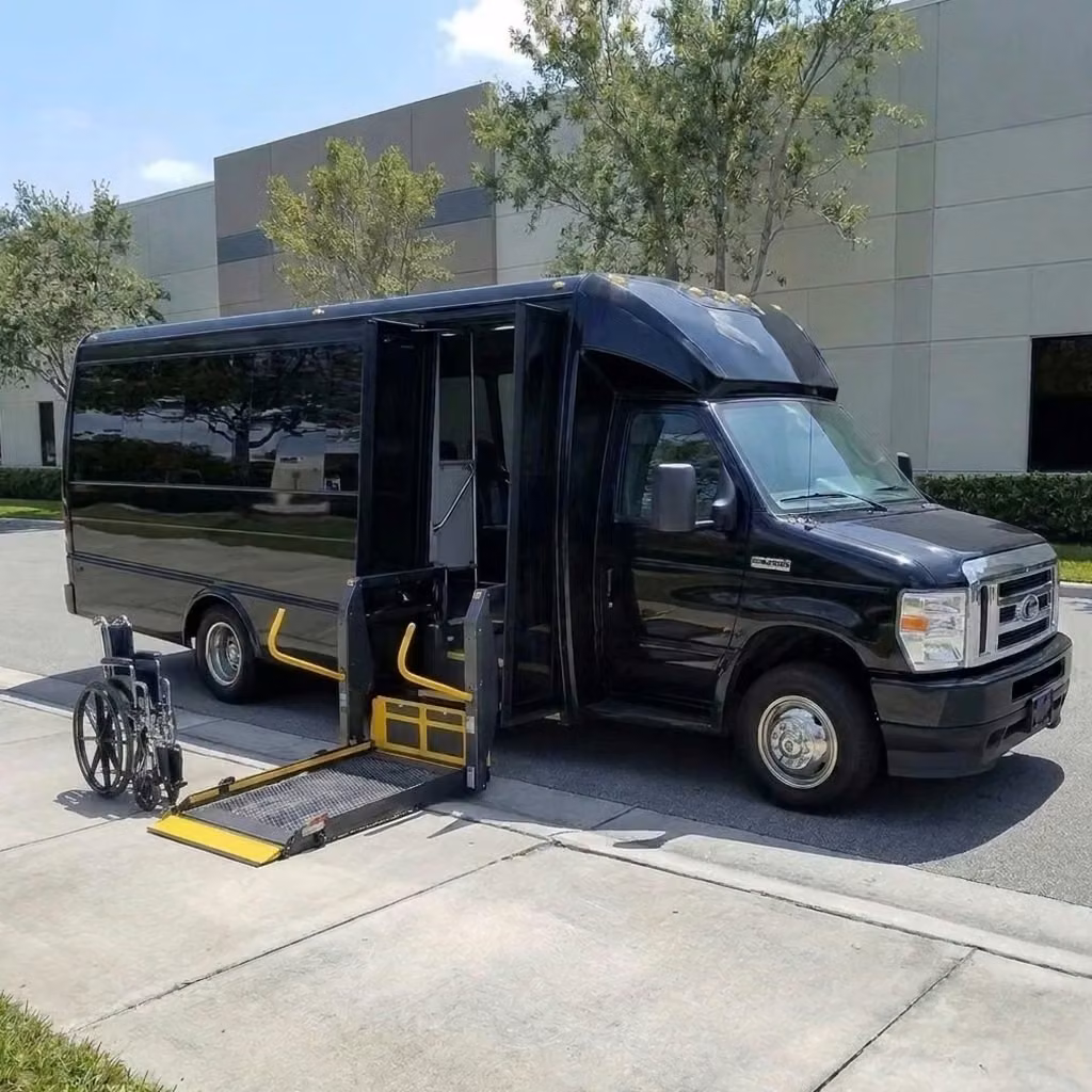 cedar falls 18 passenger minibus wheelchair lift