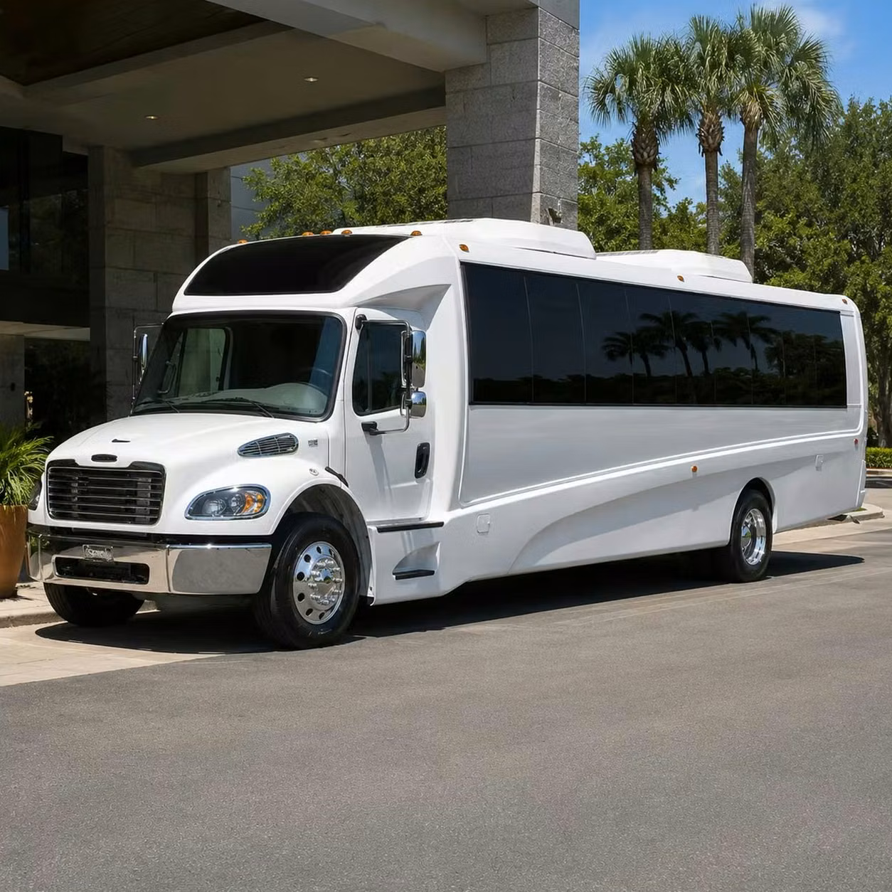 cedar falls 30 passenger minibus rental
