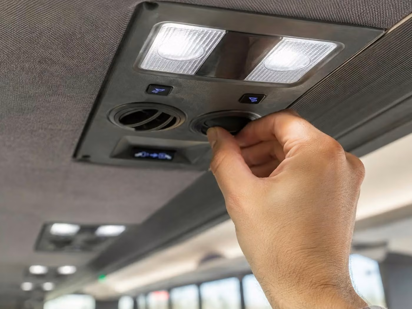 cedar falls 56 passenger charter bus air conditioning