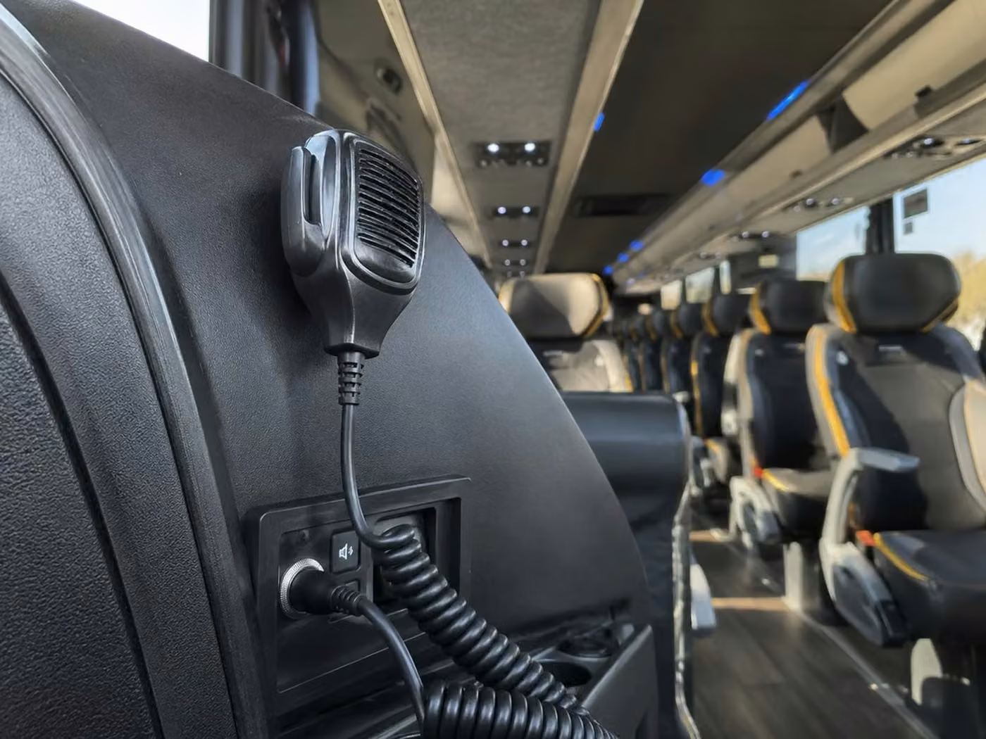 cedar falls 56 passenger charter bus pa system