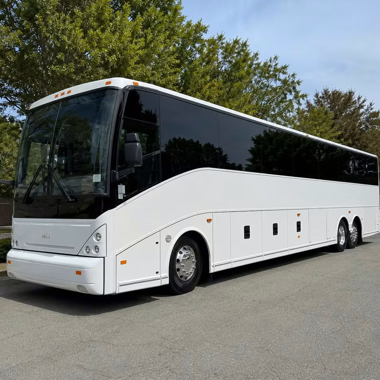 cedar falls private airport shuttles for cedar falls business trips