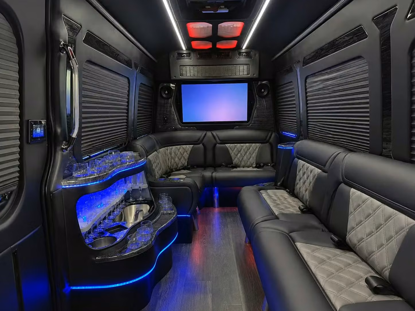 cedar falls shuttles for parties and special occasions