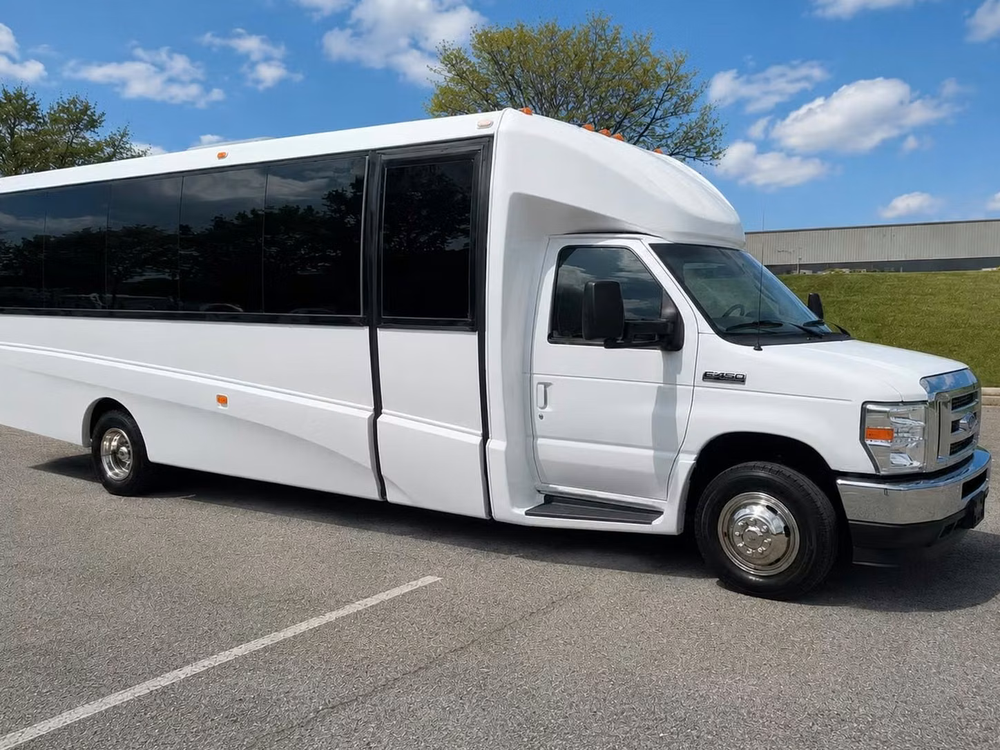 20 passenger minibus