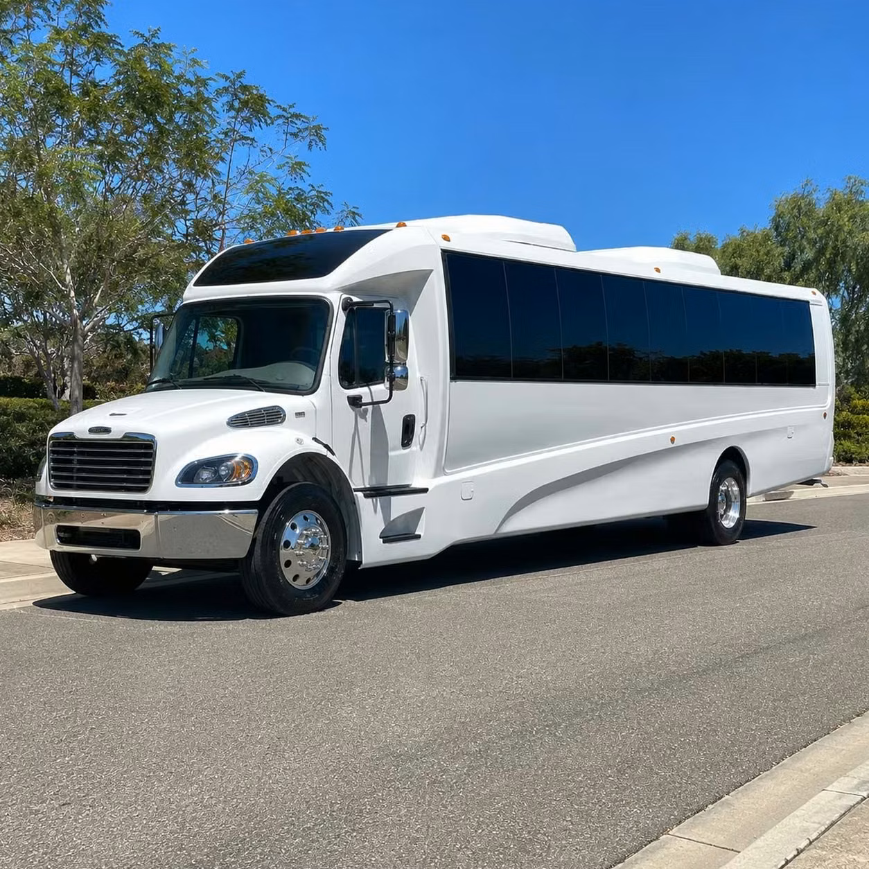 35 passenger minibus
